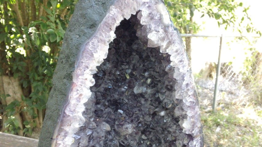 Amethyst Geode with Calcite helps keep enemies at bay 3863